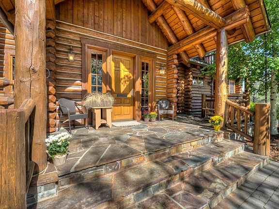 Cabin 10-6