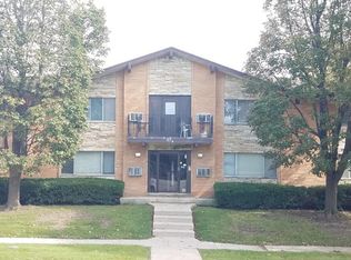 5674 N 99th St, Milwaukee, WI 53225