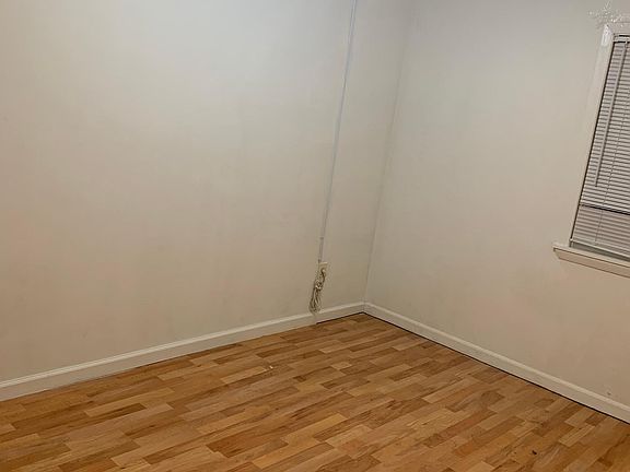 3rd image of 95 Regis Dr Floor 2