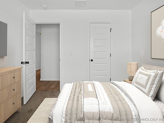 4th image of 11412 E 93rd Pl