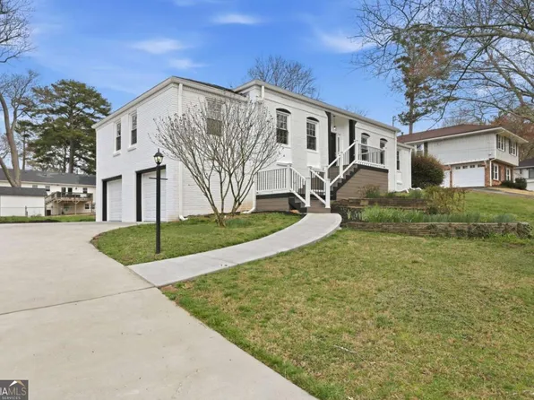 663 Foxcroft Cir SE, Marietta, GA 30067