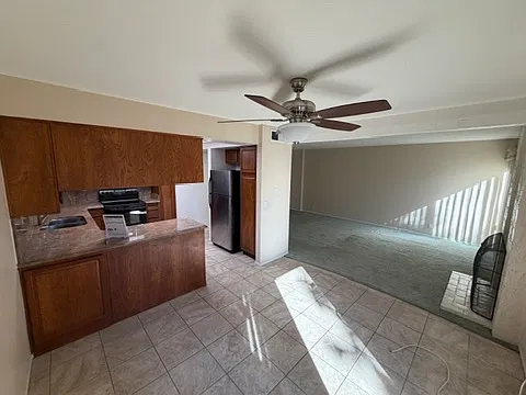 4 bed, 2.5 bath, 1507 sqft, $1,000 — Photo 3