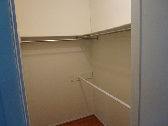 Walk in closet