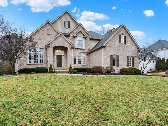 2nd image of 3964 Chadwick Dr