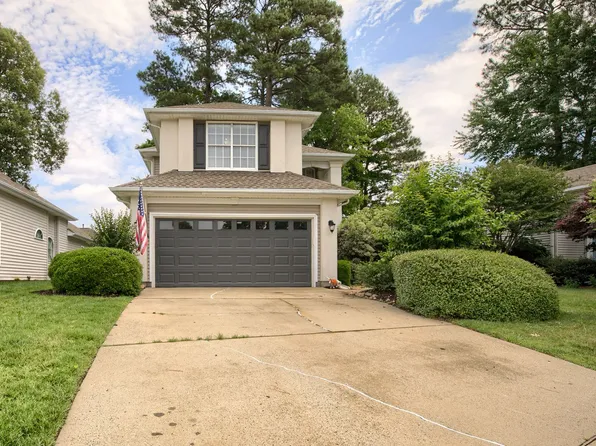 805 Vantage Ct, Newport News, VA 23602