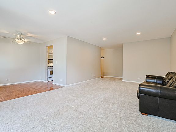 5th image of 3008 Roberts Dr APT 5