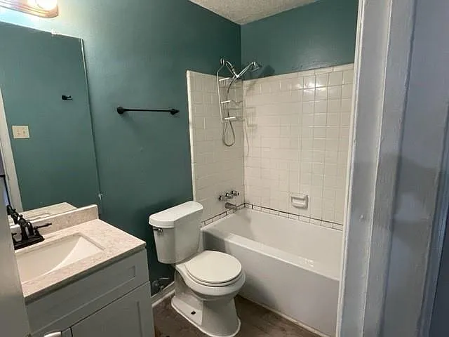 3882 Parklane Dr — Photo 8