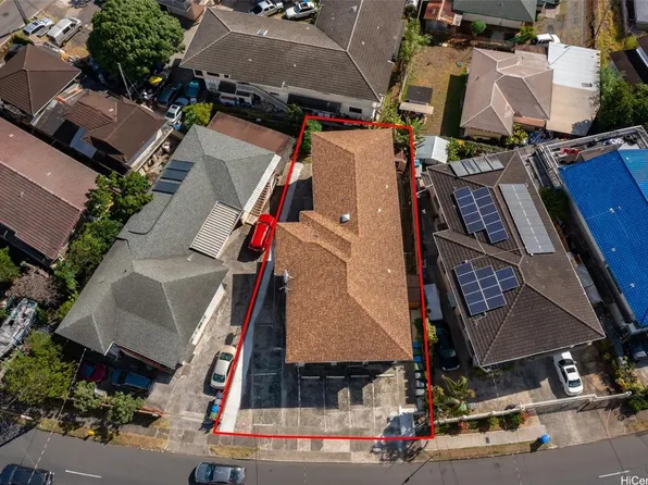 2429 N School St, Honolulu, HI 96819