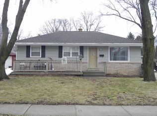 756 9th Ave, Grafton, WI 53024