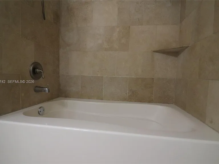 4836 N State Road 7 #5207 — Photo 23