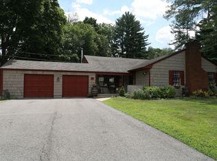 45 Unneberg Ave, Succasunna, NJ 07876