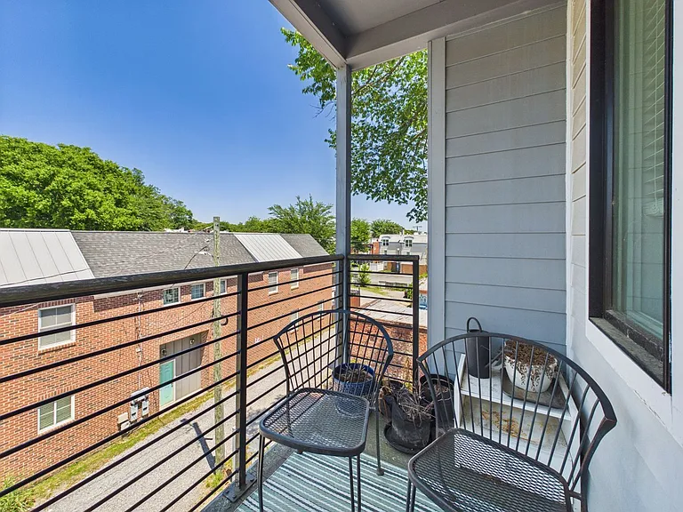 2028 W Cary St #4 — Photo 25