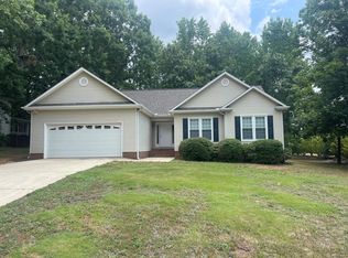 2 Red Cedar Ct, Simpsonville, SC 29681