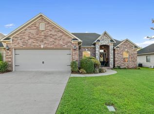 1165 Calloway Dr, Conway, AR 72034