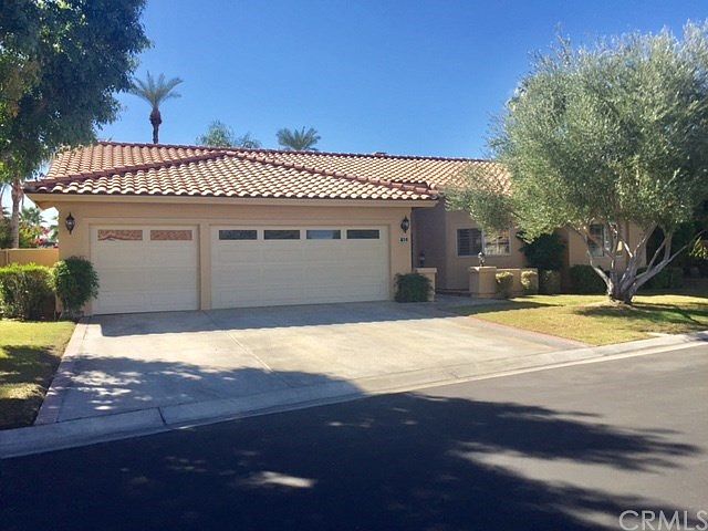 2nd image of 15 Park Mirage Ln
