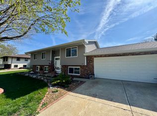 110 S Orr Dr, Normal, IL 61761