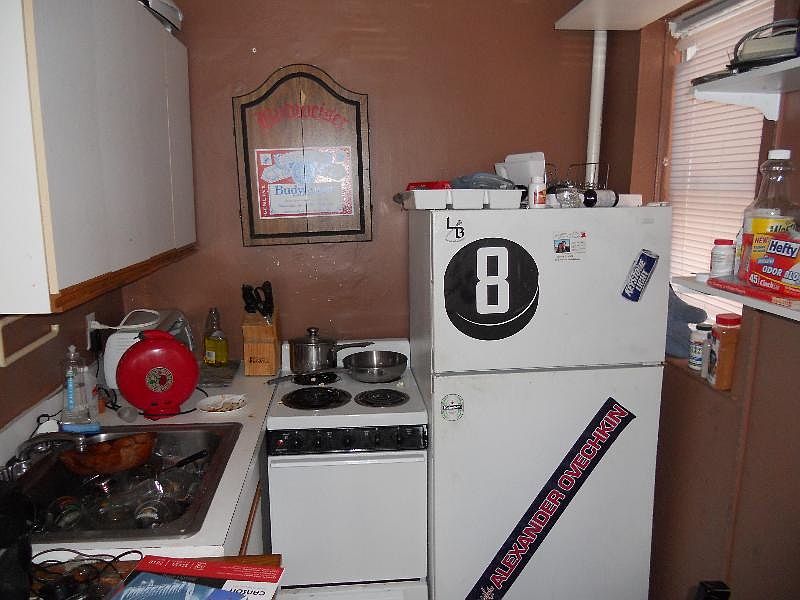 2nd image of 16 Westland Ave APT 7A