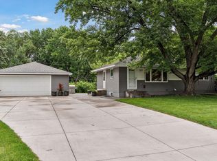867 111th Ave NW, Coon Rapids, MN 55448