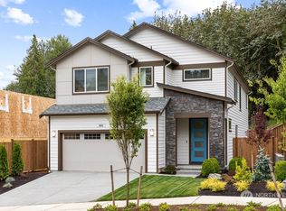 603 215th St SE ROOM 24, Bothell, WA 98012