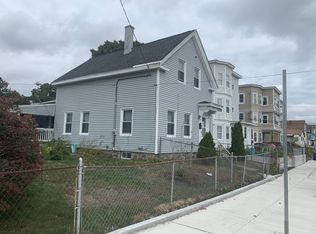 101 Osgood St, Lawrence, MA 01843