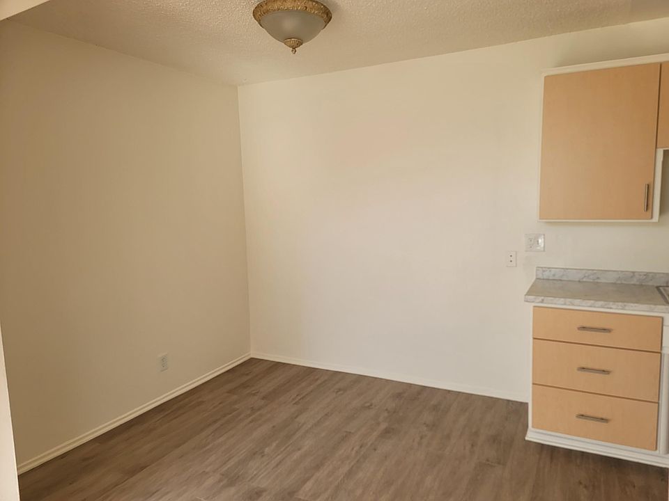 1st image of 417 E Palmer Ave #1