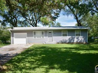 4720 NE Widigan Rd, Topeka, KS 66617