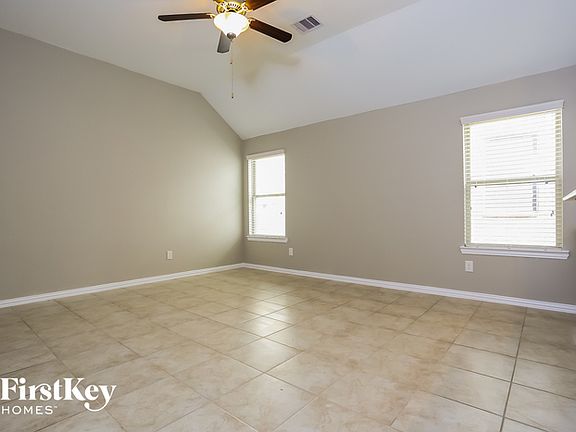 3rd image of 16702 Peralta Bay Cir