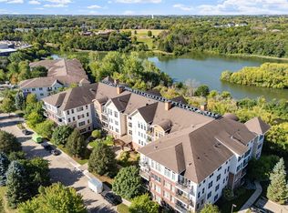 3110 Chestnut St N #301, Chaska, MN 55318