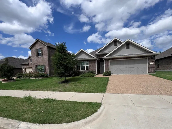 1323 Rosler St, Mansfield, TX 76063