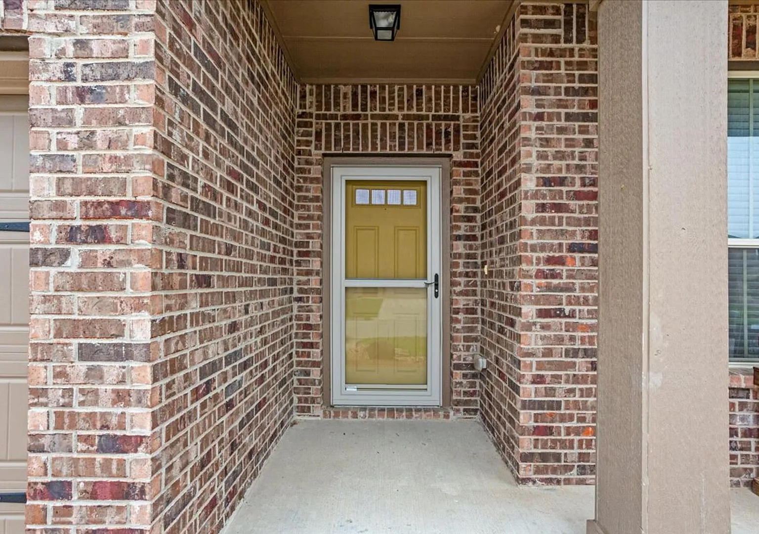 4/2.5 in Midway ISD — Photo 4