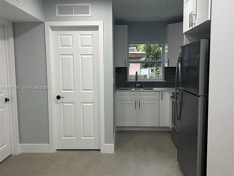 1628 NW 15th St #A — Photo 1
