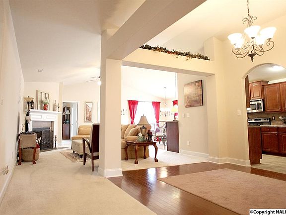 4th image of 209 Summer Cove Cir NW