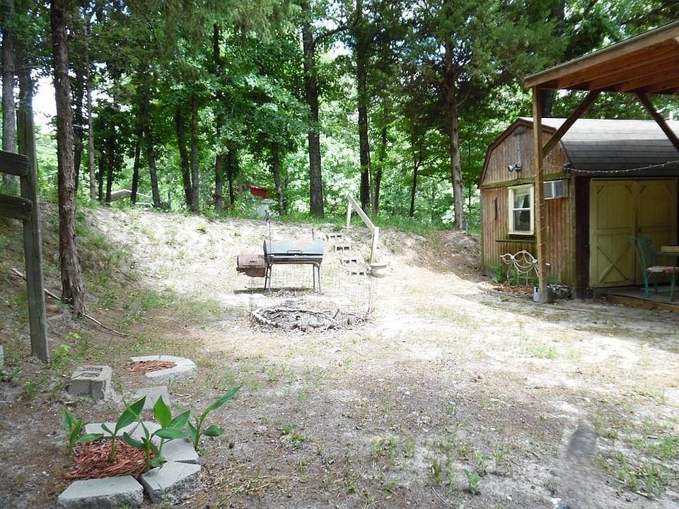 1st image of 428 Woodcreek Dr