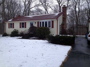 171 Forsyth Rd, Oakdale, CT 06370