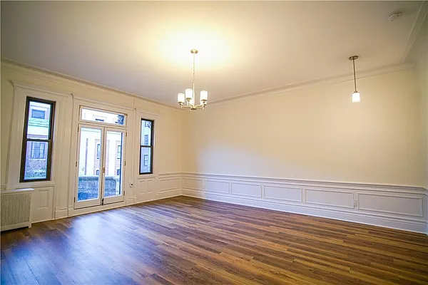 Rented by R New York | media 56