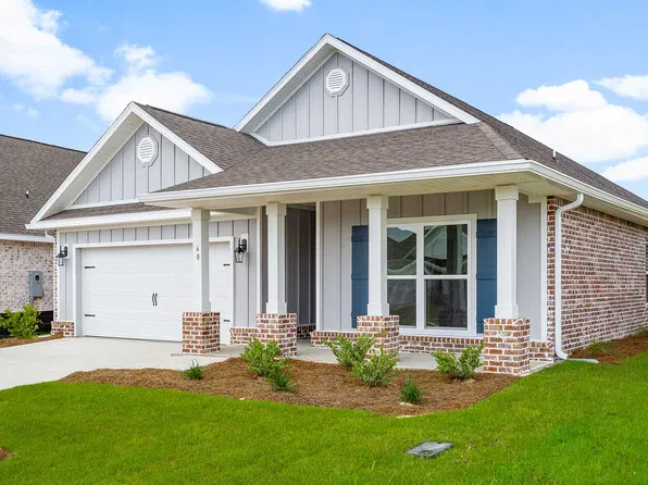 174 Eagle Owl Dr, Freeport, FL 32439