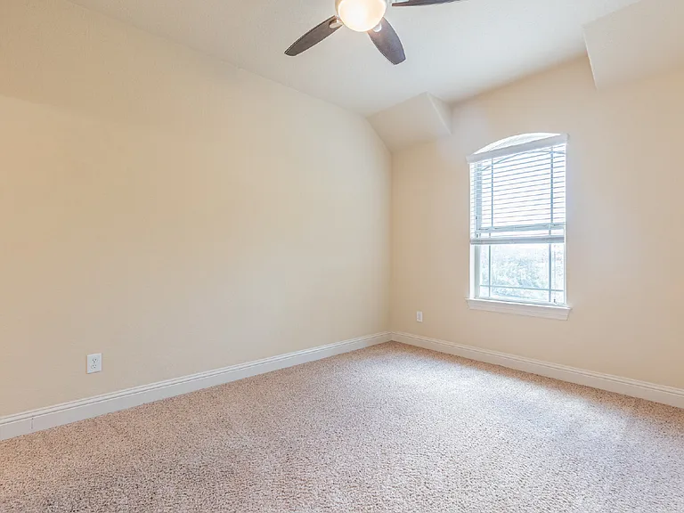 8103 Mystic Chase — Photo 36
