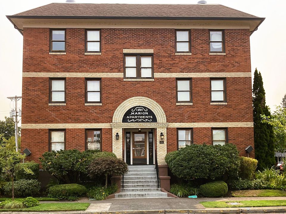 1st image of 1263 Oak St #3