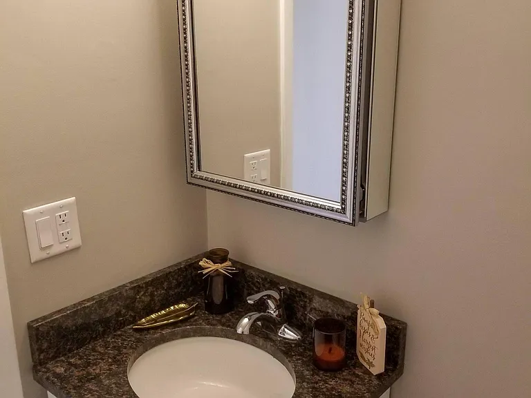 4555 N Woodbridge Rd — Photo 5