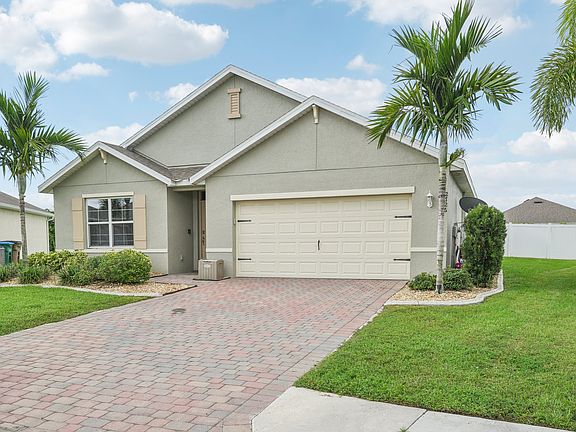 2nd image of 2726 Foralesca Ct