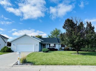 3385 Widgeon Dr, Janesville, WI 53546