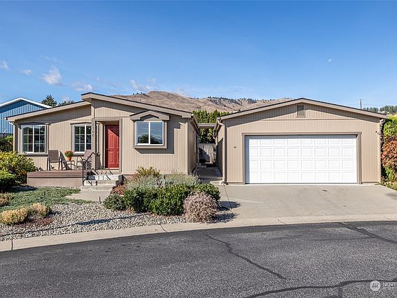 3rd image of 1300 Twin Peaks Drive