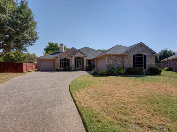 6003 Cedar Glen Ct, Grand Prairie, TX 75052