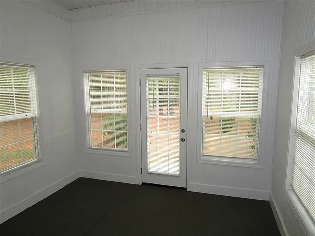 1279 Coan Dr — Photo 5