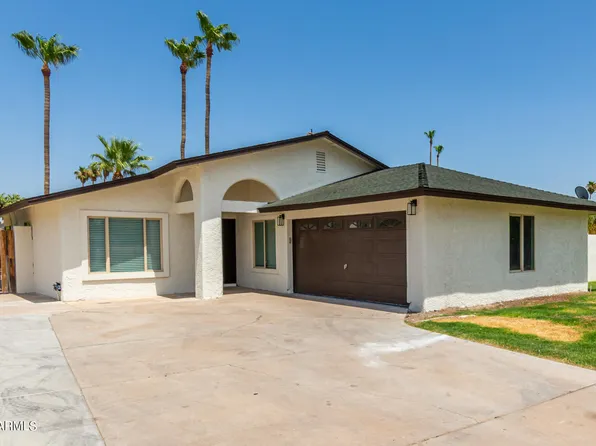 2202 W EMERALD Circle, Mesa, AZ 85202