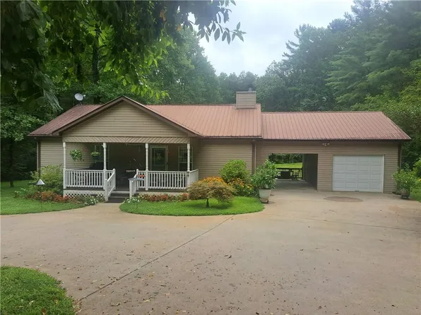 239 Bern Vis, Sautee Nacoochee, GA 30571