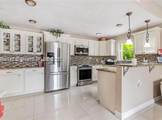 3412 NW 110th Way, Coral Springs, FL 33065