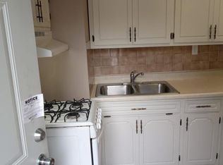 320 S Cleburn St #4, Grand Island, NE 68801