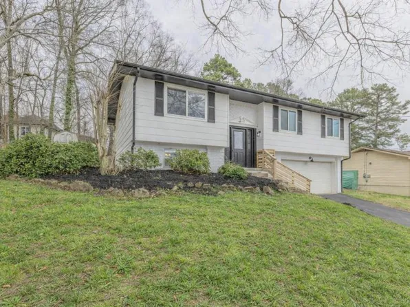 1157 Boy Scout Rd, Hixson, TN 37343