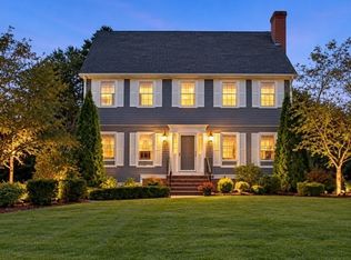 12 Cote St, Amesbury, MA 01913